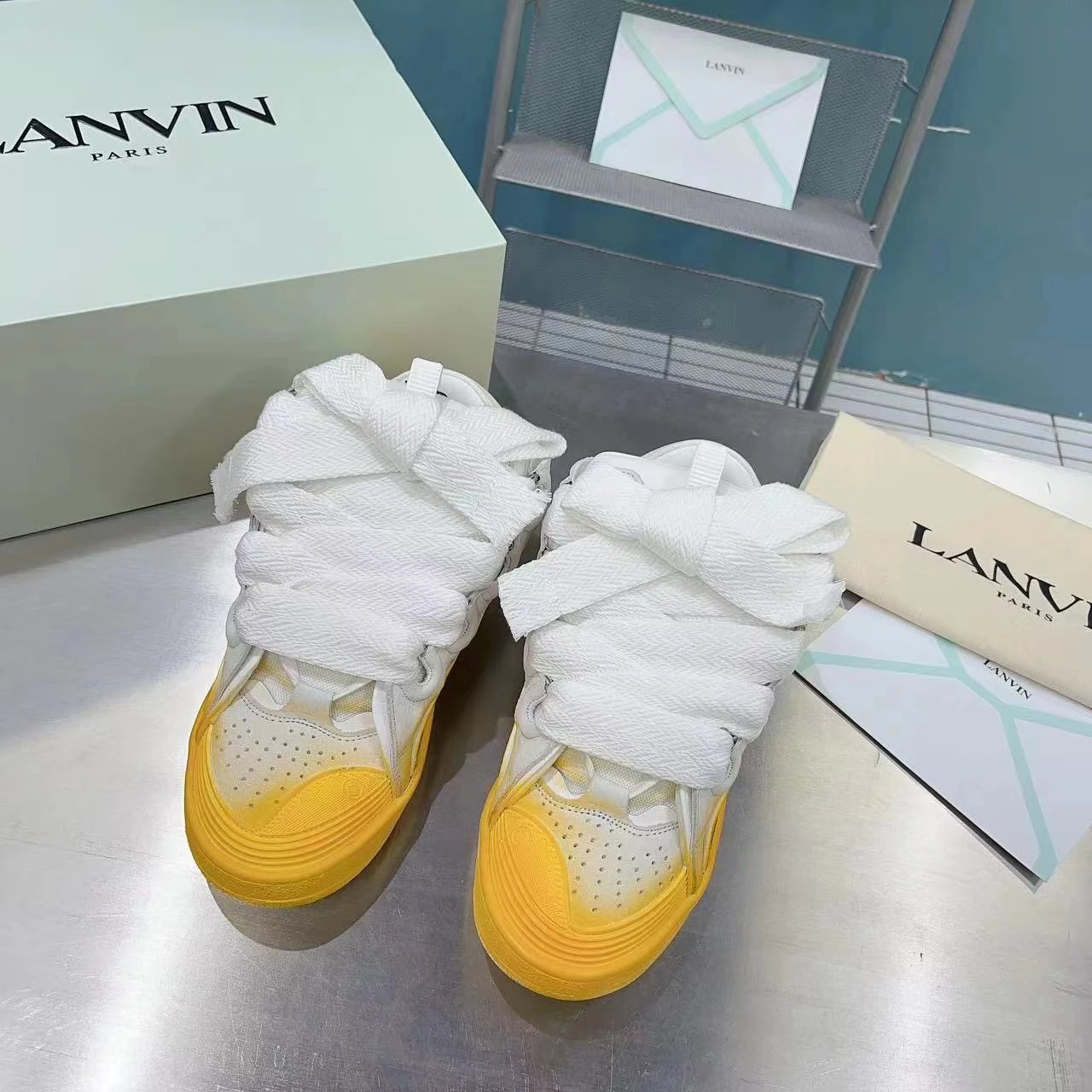 Lanvins Vendor